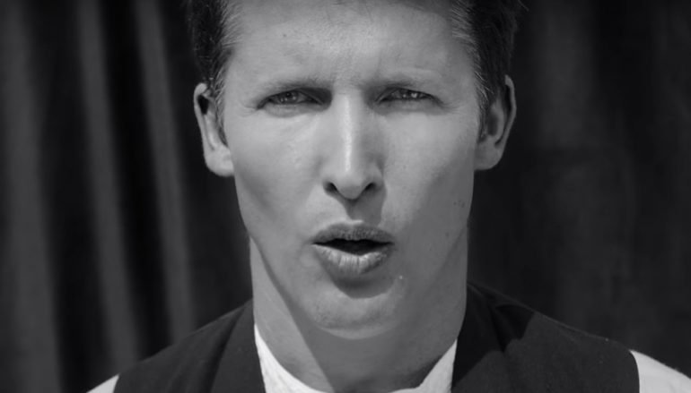 James Blunt novim zvukom u pjesmi “Love Me Better” najavio novi studijski album