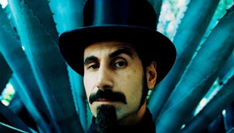 Serj Tankian (SOAD) sjajnom vokalnom izvedbom obradio pjesmu iz Game Of Thrones