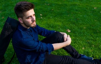 Mladi kantautor Matt Shaft predstavio prvi singl na hrvatskom jeziku