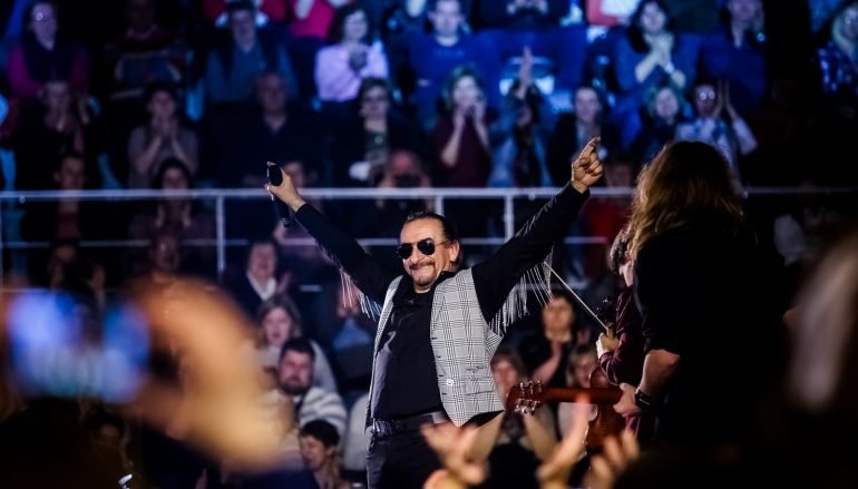 IZVJEŠĆE/FOTO: Željko Bebek u Osijeku održao koncert za pamćenje