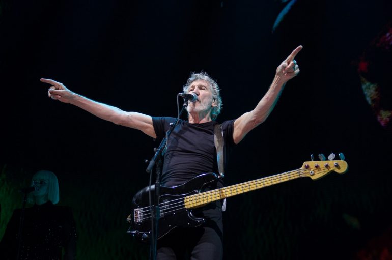 IZVJEŠĆE/FOTO: Roger Waters u Zagrebu – “Pigs rule the world. No! Resist the pigs!”