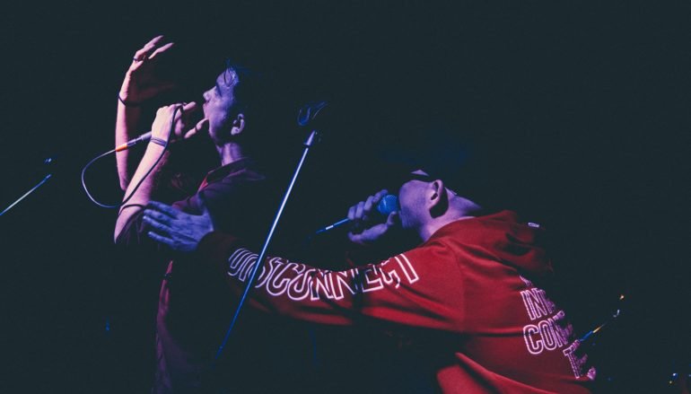 Rap suradnja koja se pamti – Detmeć i Suicidal dižu svoj glas dok vas gledaju u oči