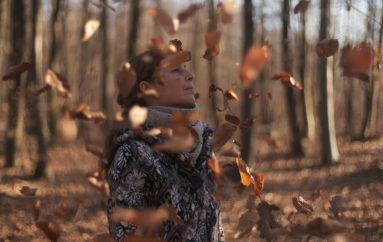 PREMIJERA: Emotivno buđenje Suzane Horvat u novom singlu i spotu