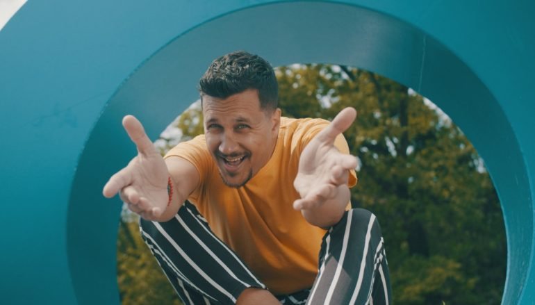 Novi singl Marka Tolje “O tebi ovisan” dobio video spot