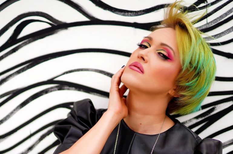 Ivana Kindl objavila remix singla “Divovi ljubavi”