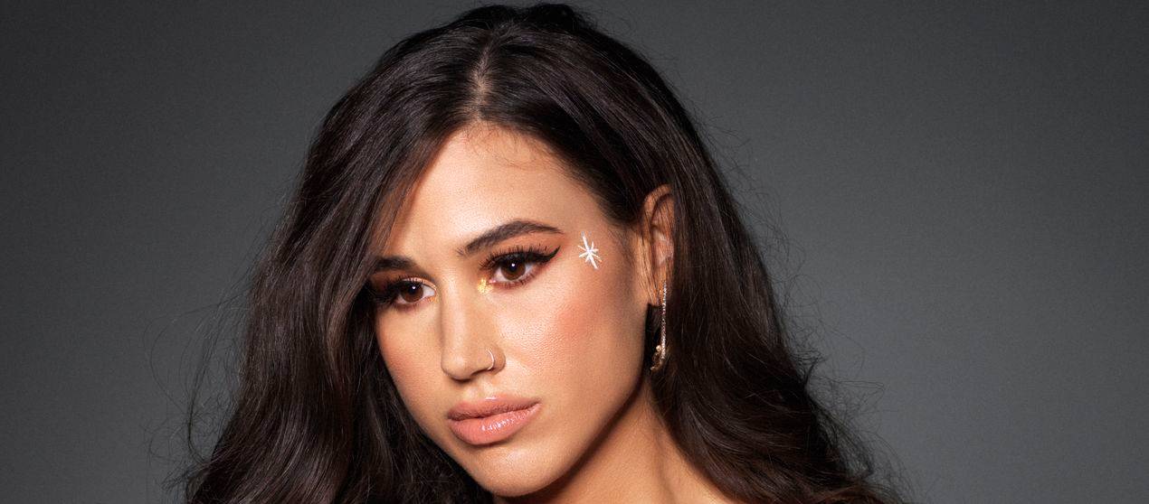 Marcela predstavila video i akustičnu verziju pjesme “Dođi na Božić bar ...