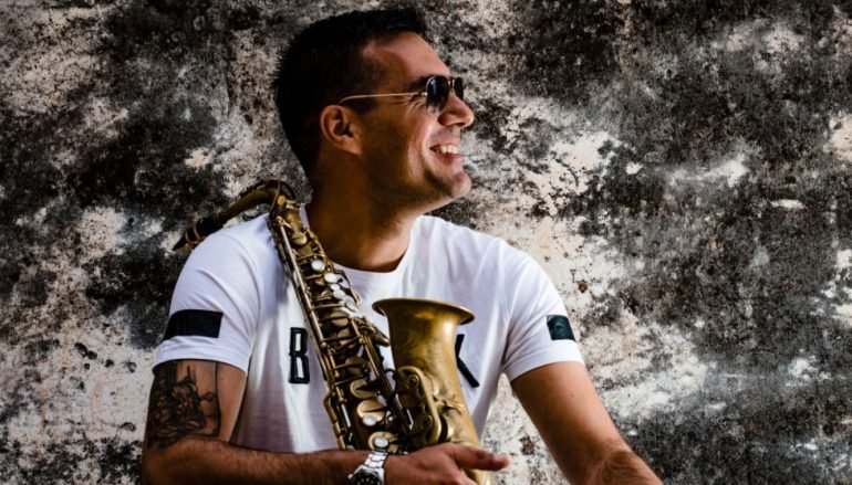 Ljeto može početi! Dubrovčani Žac the Sax i Maja Grgić predstavili ljetni singl “In the Sky”