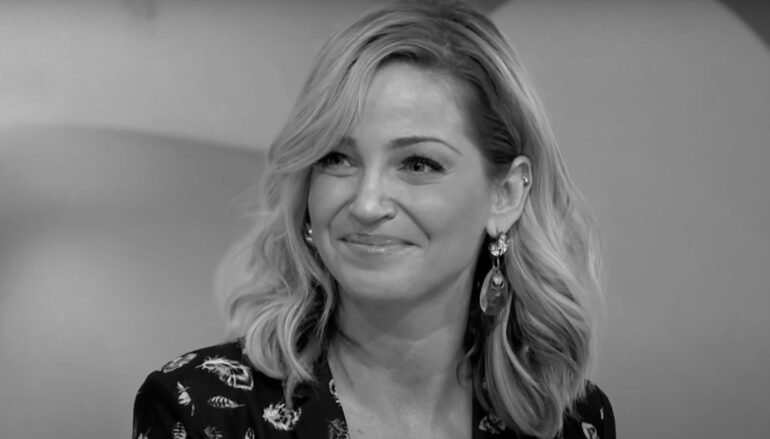 Od raka dojke umrla Sarah Harding, 39-godišnja pjevačica Girls Alouda