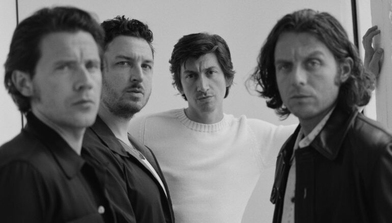 Arctic Monkeys objavili veličanstveni sedmi studijski album “The Car”
