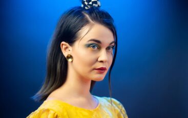 Anna Moor objavila prvi album “plavi avioni” koji prati prvi hrvatski film izrađen u programu Unreal Engine