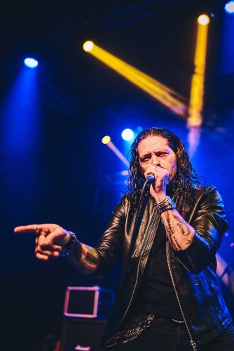 GusG_RonnieRomero 102