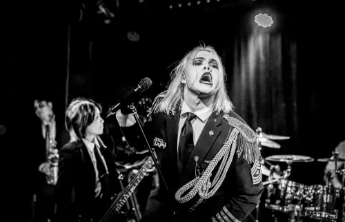 Kim Dracula-zg crnjak