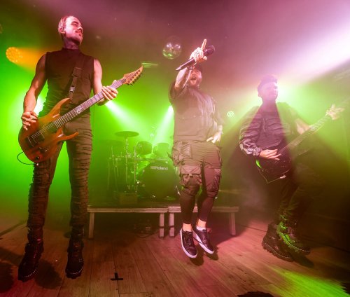 Smash into pieces- zg crnjak-2